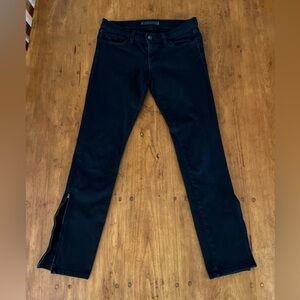 J Brand Skinny Leg in Noir with Leg Zip